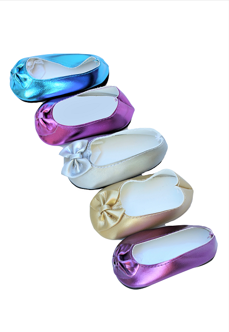 18 Doll Metallic Bow Shoes