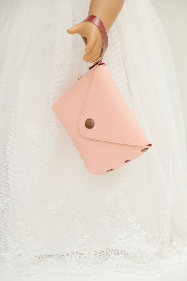 6267 Pink purse isolated on a transparent background Stock Photo by  kzaravisual